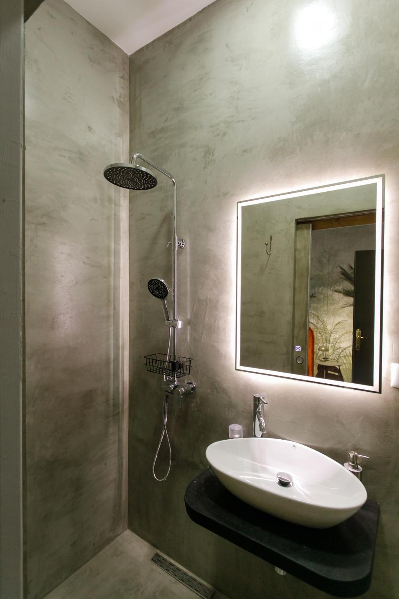 Studio31Apartments Tirana City Center Exteriör bild