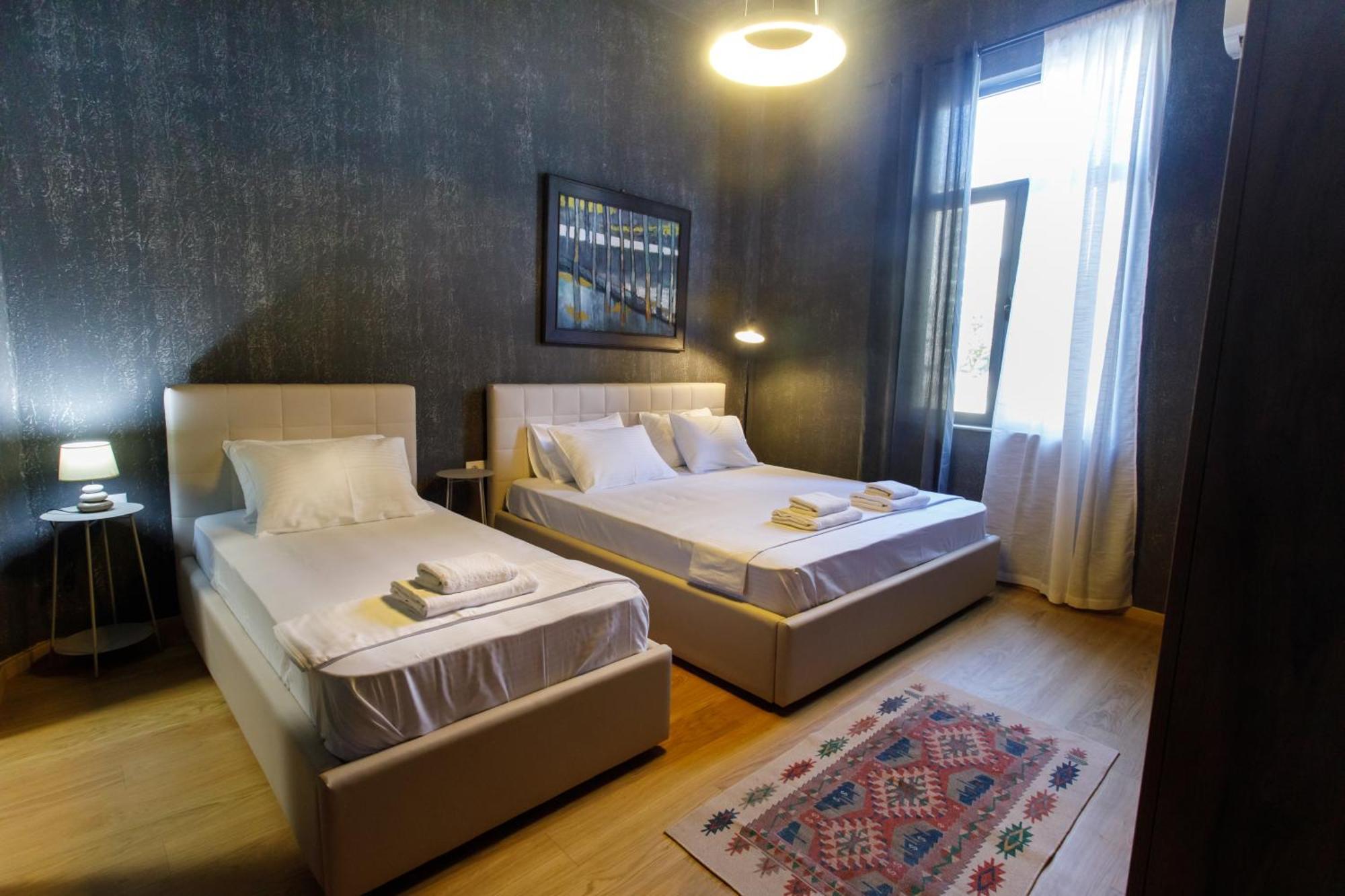 Studio31Apartments Tirana City Center Exteriör bild