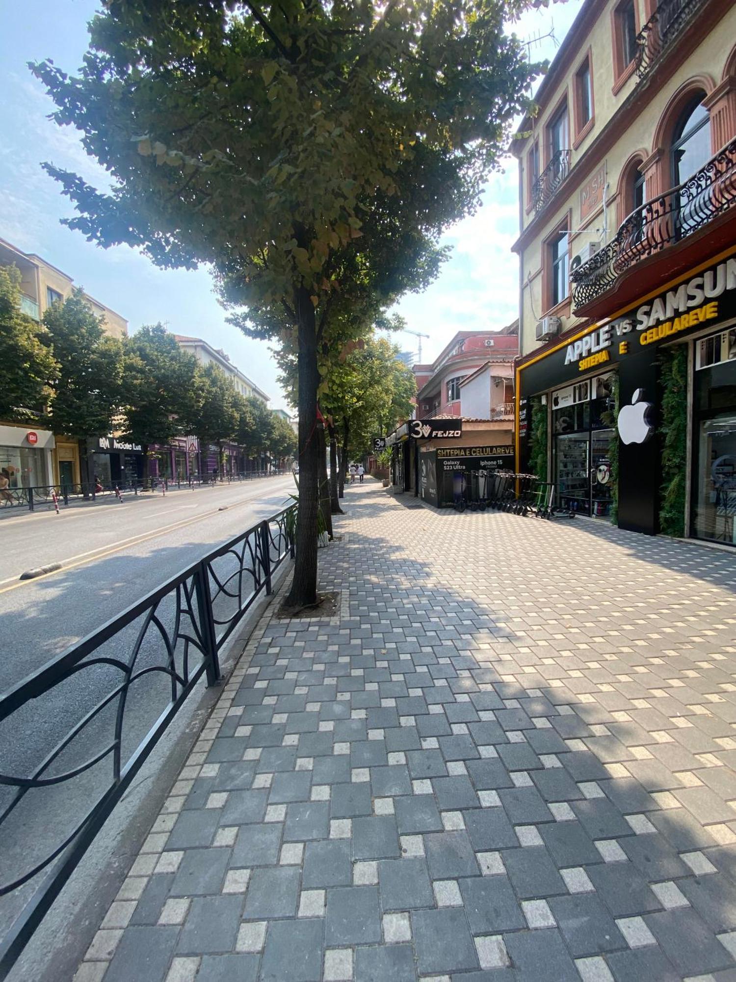 Studio31Apartments Tirana City Center Exteriör bild